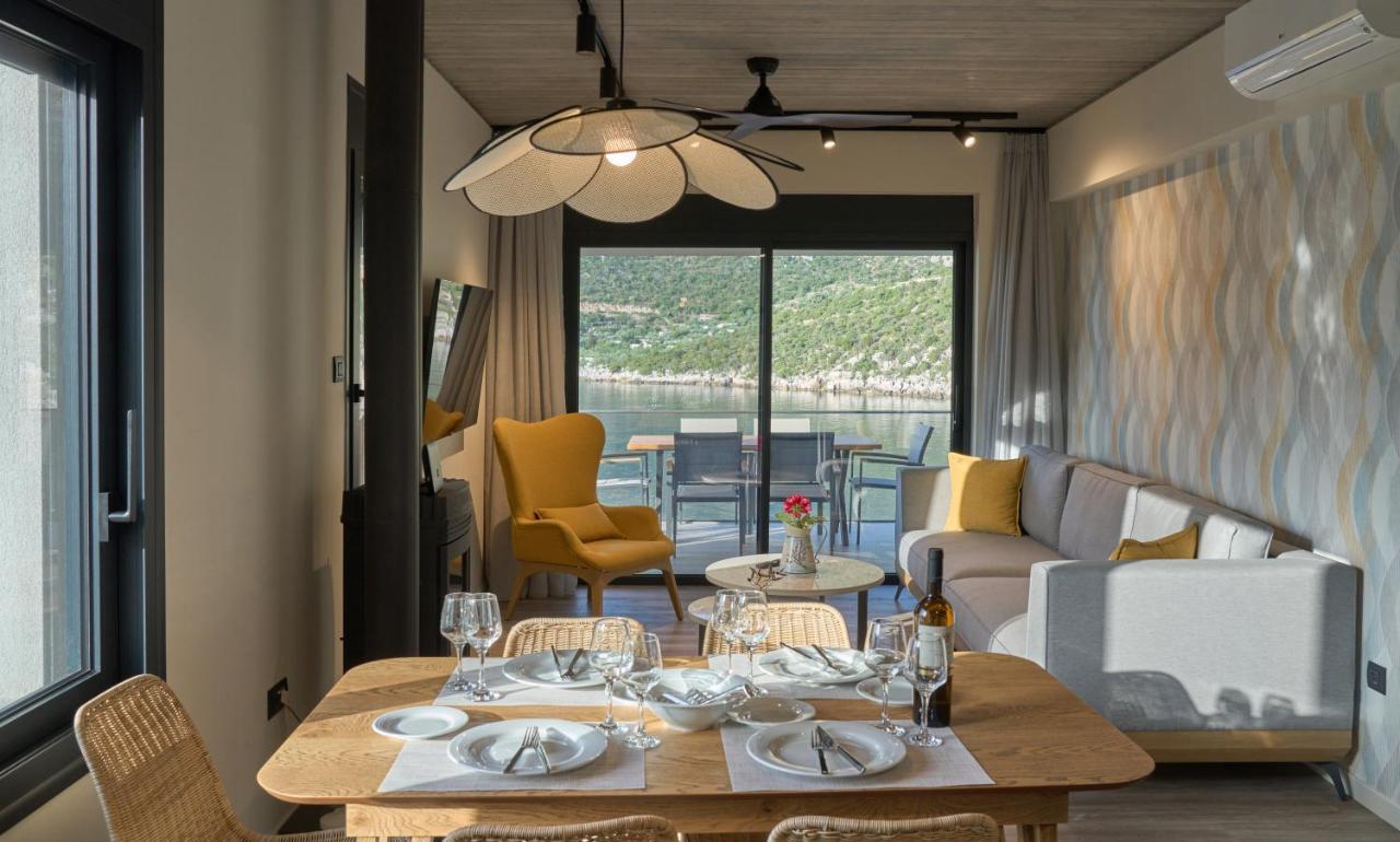 Into The Blue Suites Arkadiko Chorio Exterior photo